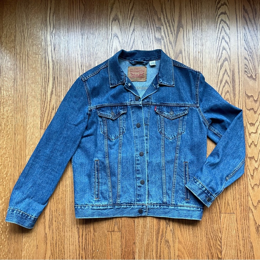 Levi’s Men’s Trucker Denim Jacket